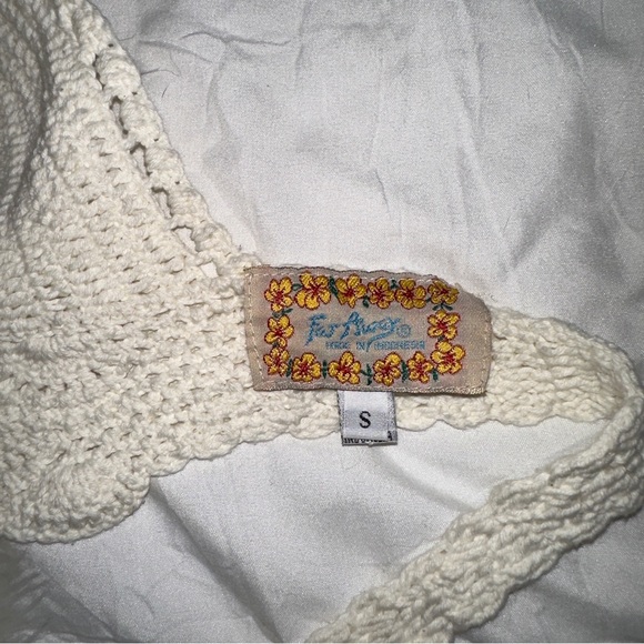 Far Away | Vintage Crochet Knit Bikini Top Bralette Halter Boho 60s 70s Festival - Picture 7 of 10